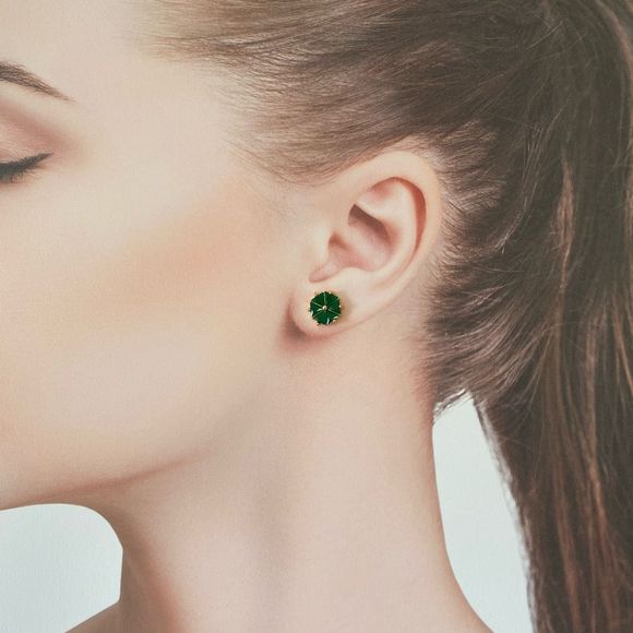 18K Gold Plated Small Green Onxy Earrings Studs - Picture 2 of 3